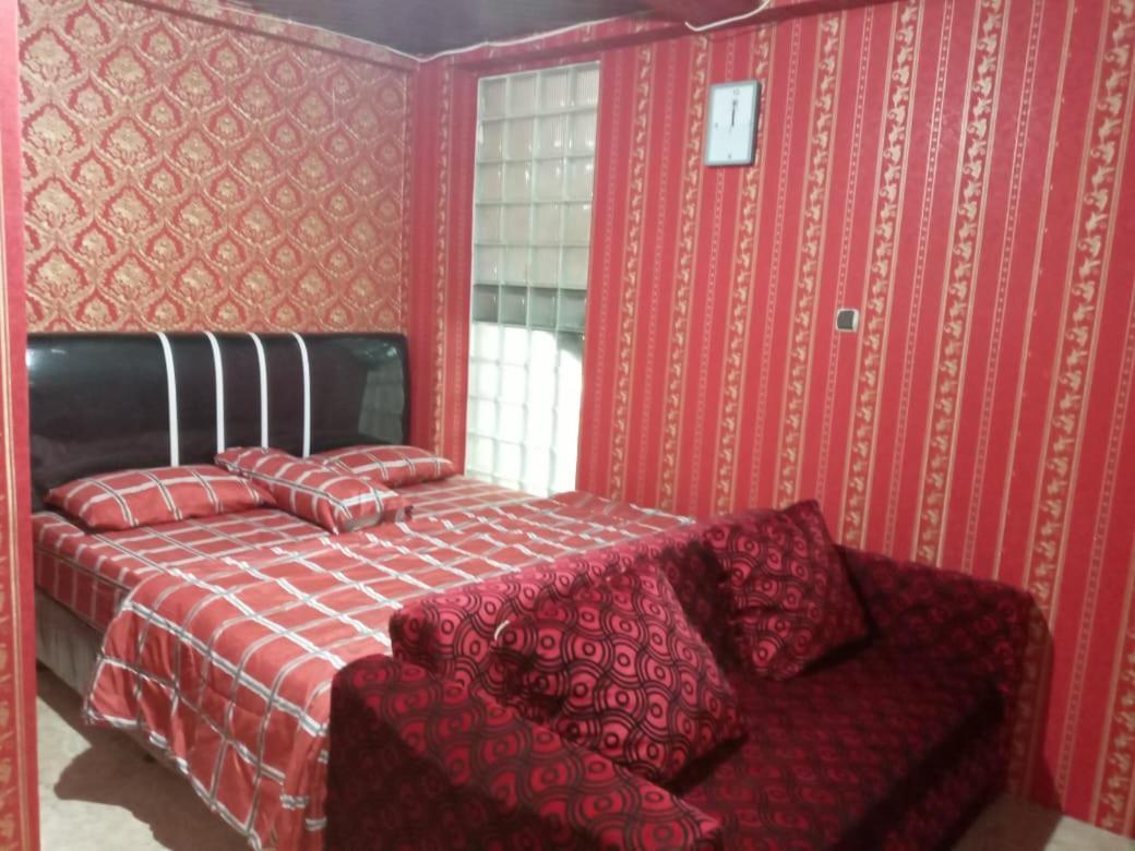 Mayestik Guest House Syariah Jakarta Buitenkant foto