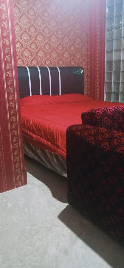 Mayestik Guest House Syariah Jakarta Buitenkant foto