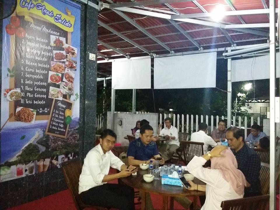 Mayestik Guest House Syariah Jakarta Buitenkant foto